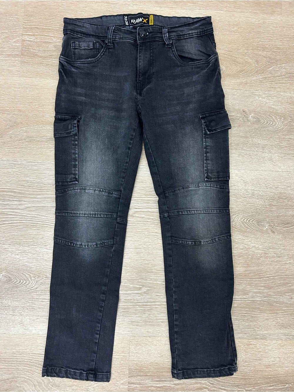 RAW X Men’s Slim Fit Black Cargo Jeans Size 32x30 Distressed Denim Utility Pants